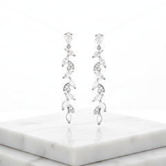 CUBIC ZIRCONIA COLLECTION - SPARKLE DROP EARRINGS - CZER801 SILVER