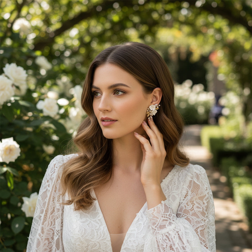 ATHENA COLLECTION -  DIVINE FLOWER EARRINGS -CZER810 GOLD