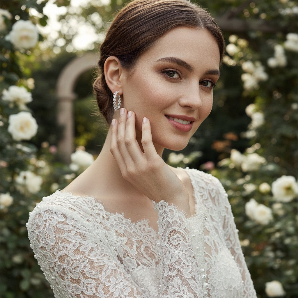 CUBIC ZIRCONIA COLLECTION - GLITZY GLAM EARRINGS - CZER811 SILVER