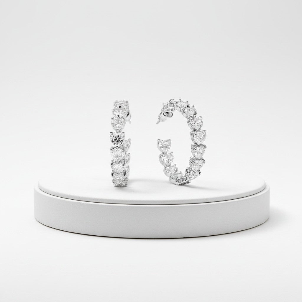 CUBIC ZIRCONIA COLLECTION - GLITZY GLAM EARRINGS - CZER811 SILVER