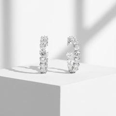 CUBIC ZIRCONIA COLLECTION - GLITZY GLAM EARRINGS - CZER811 SILVER