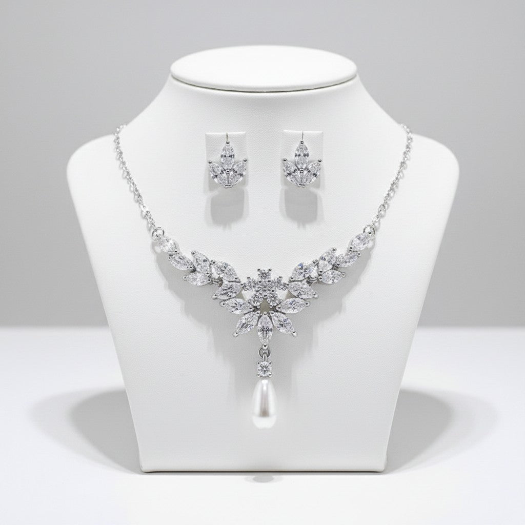 CUBIC ZIRCONIA COLLECTION - OPULENCE NECKLACE SET CZNK249 SILVER