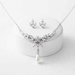CUBIC ZIRCONIA COLLECTION - OPULENCE NECKLACE SET CZNK249 SILVER