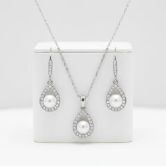 CUBIC ZIRCONIA COLLECTION -PRECIOUS PEARL NECKLACE SET - CZNK256 SILVER