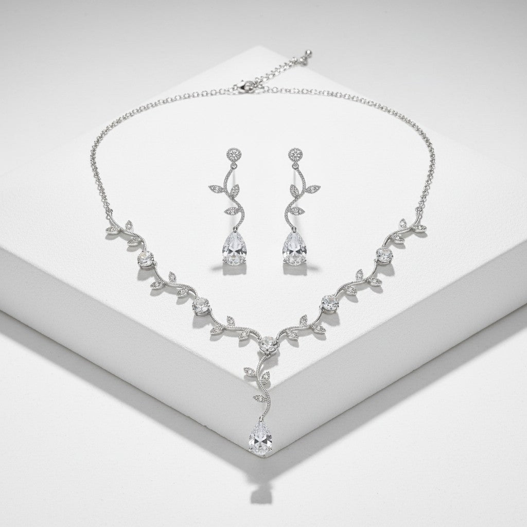 ATHENA COLLECTION - VINTAGE VINE NECKLACE SET - CZNK257 SILVER