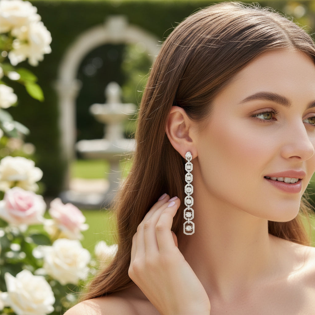 CUBIC ZIRCONIA COLLECTION - GLAM STARLET EARRINGS - CZER826 SILVER