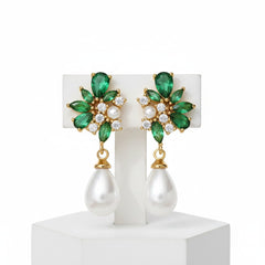 CUBIC ZIRCONA COLLECTION - DIVINE PEARL EARRINGS - CZER829 EMERALD