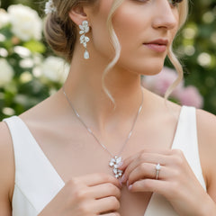 CUBIC ZIRCONIA COLLECTION - COUTURE OPAL SHIMMER NECKLACE SET - CZNK243 SILVER