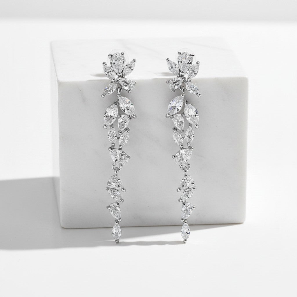 CUBIC ZIRCONIA COLLECTION - BEJEWELLED GRACE EARRINGS - CZER833 - SILVER