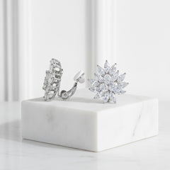 CUBIC ZIRCONIA COLLECTION - DIAMOND CLUSTER CLIP ON EARRINGS - CZER836 SILVER